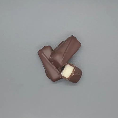 pate-amande-noir pate-amande-noir