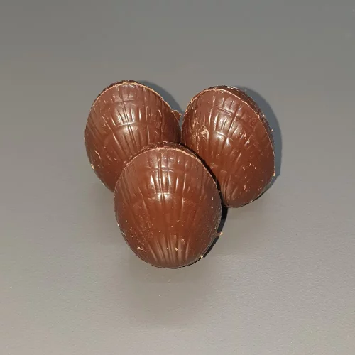 oeufs-caramel-noirs oeufs-caramel-noirs