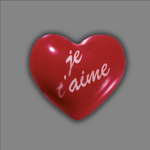 coeur-rouge coeur rouge avec une inscription "je t'aime'